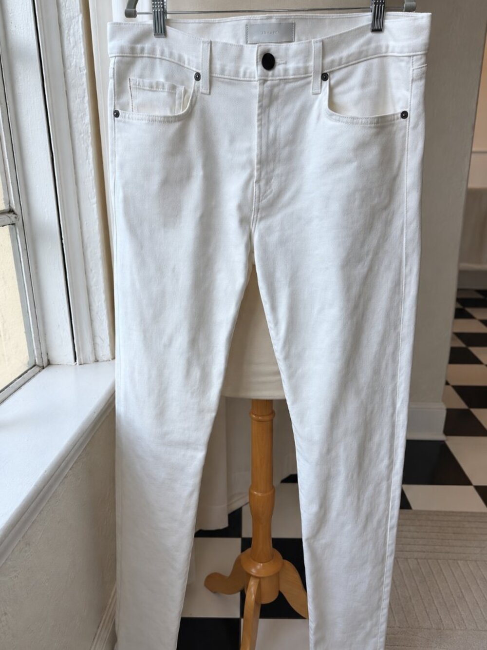 J Brand Tyler Taper White Men’s Jeans Size 34 Slim Tapered Stretch Denim